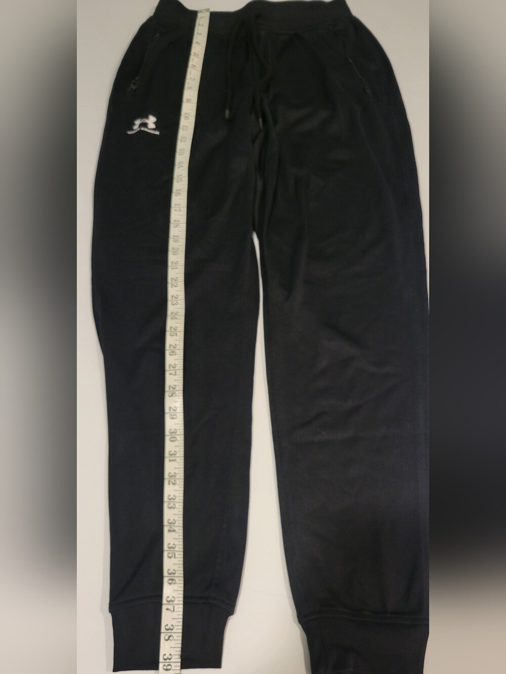Size Small Under Armour Black Boys Jogger Sweatpants with Logo